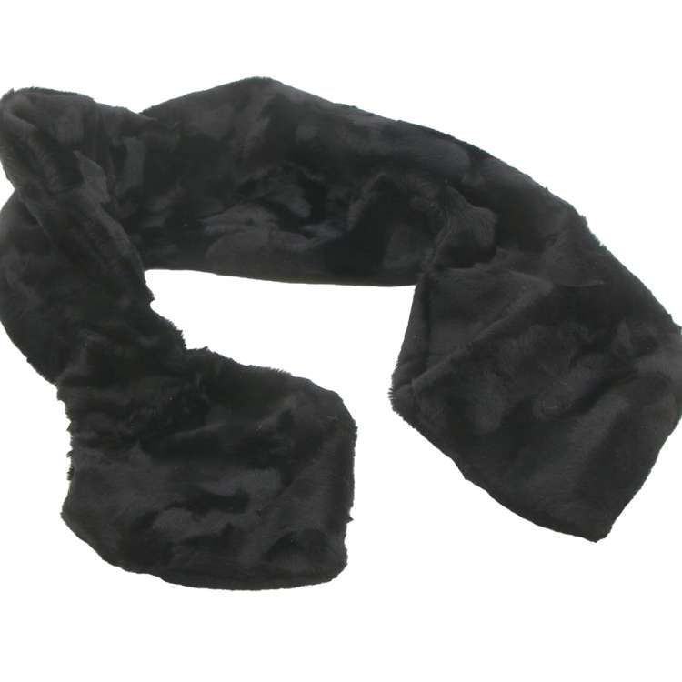 steckschal in Schwarz aus Kunstpelz